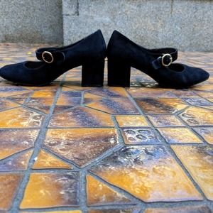 Button strap black Mary Jane heels